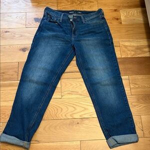 Old Navy Mid-Rise Boyfriend Jeans in Blue